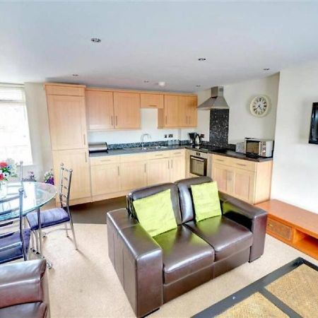 Kittiwake-Top Floor Sea View Apartment Two Bedrooms 斯卡伯勒 外观 照片