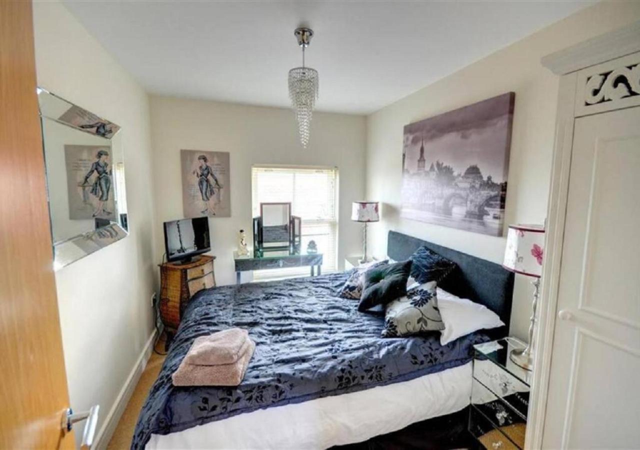 Kittiwake-Top Floor Sea View Apartment Two Bedrooms 斯卡伯勒 外观 照片